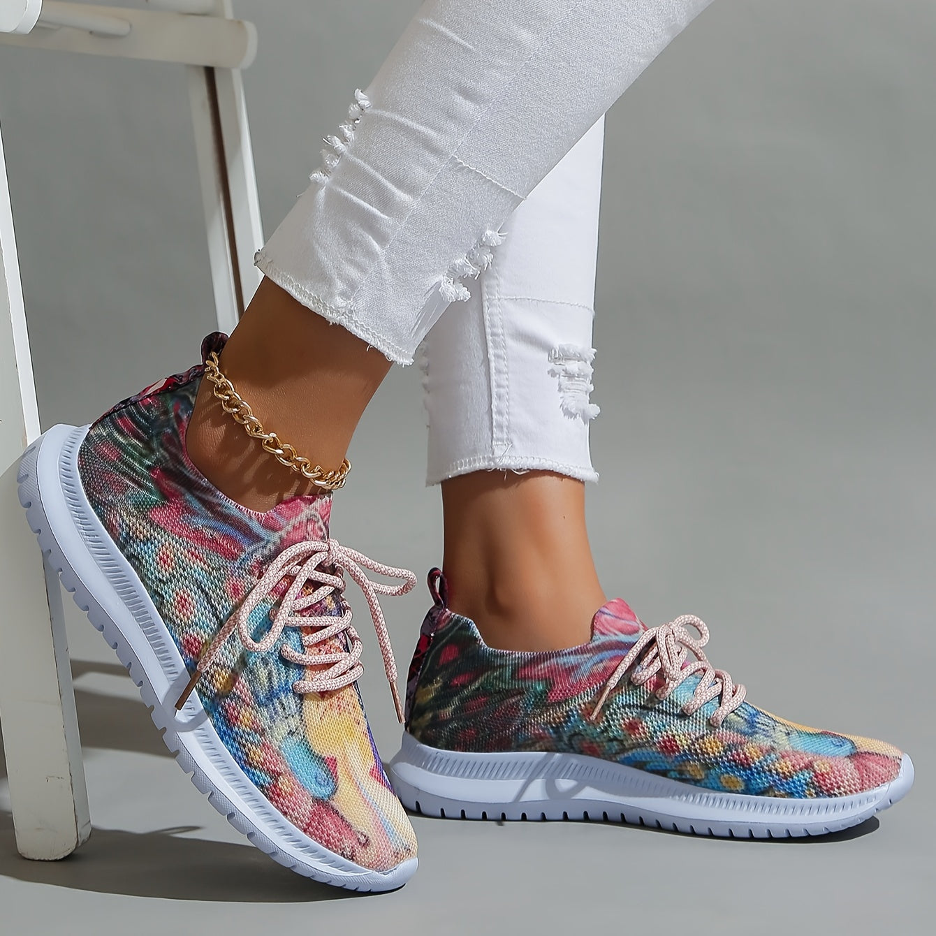 Women's Retro Print Mesh Breathable Walking Shoes Low Top Sneakers
