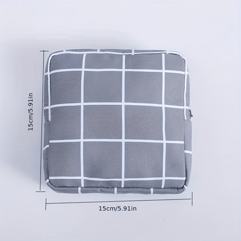 Plaid Pattern Storage Pouch Zipper Lightweight Sanitary Napkin Bag