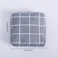 Plaid Pattern Storage Pouch Zipper Lightweight Sanitary Napkin Bag