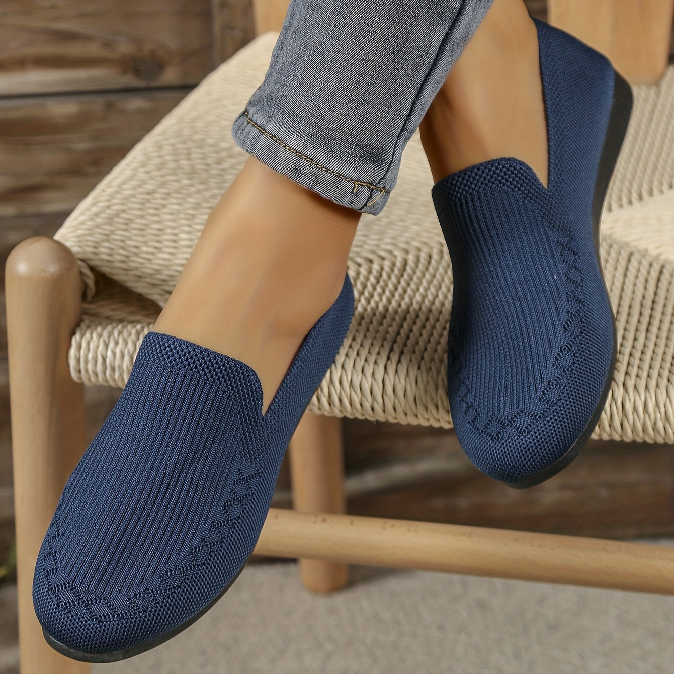 Women's Breathable Knit Flat Shoes Lightweight Slip On Shoes