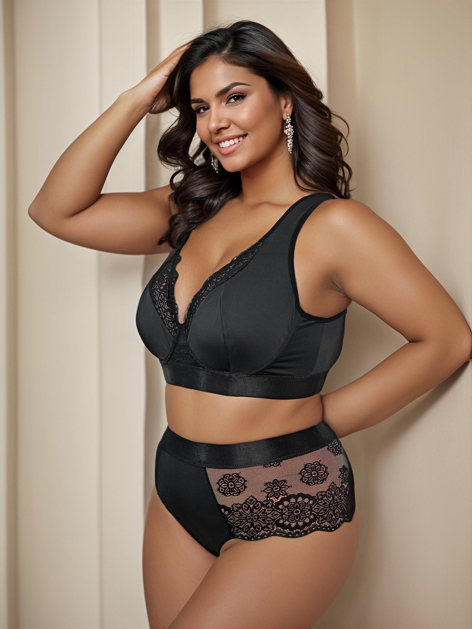 Contrast Lace Underwire Lingerie Set