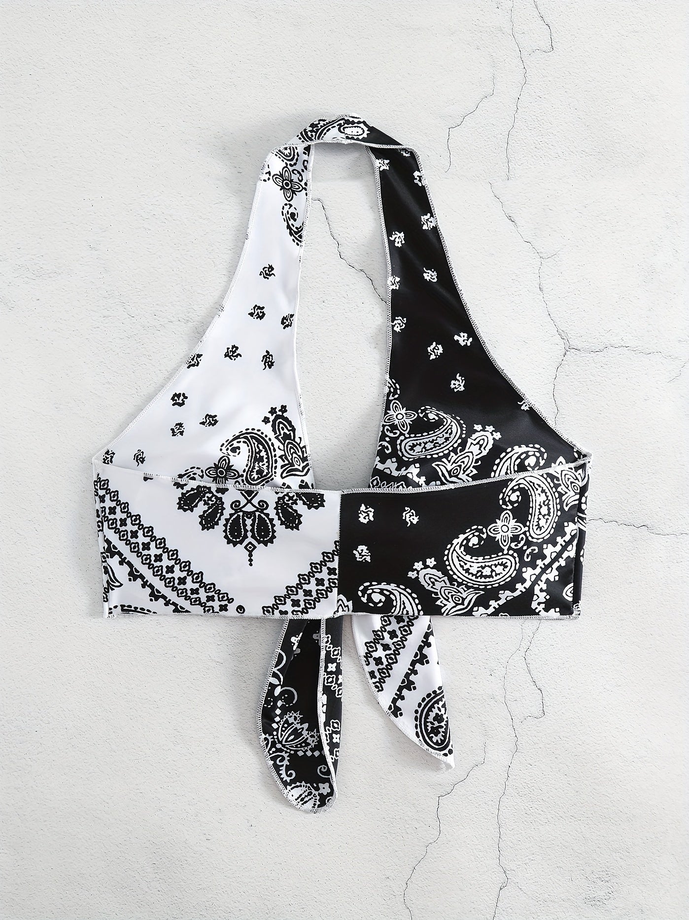 Paisley Print Beach Bikini Top Halter V Neck Tie Front High Stretch Beachwear