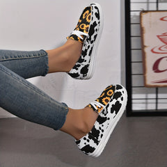 Chrysanthemum & Cow Print Canvas Shoes Low Top Lace Up Round Toe Lightweight