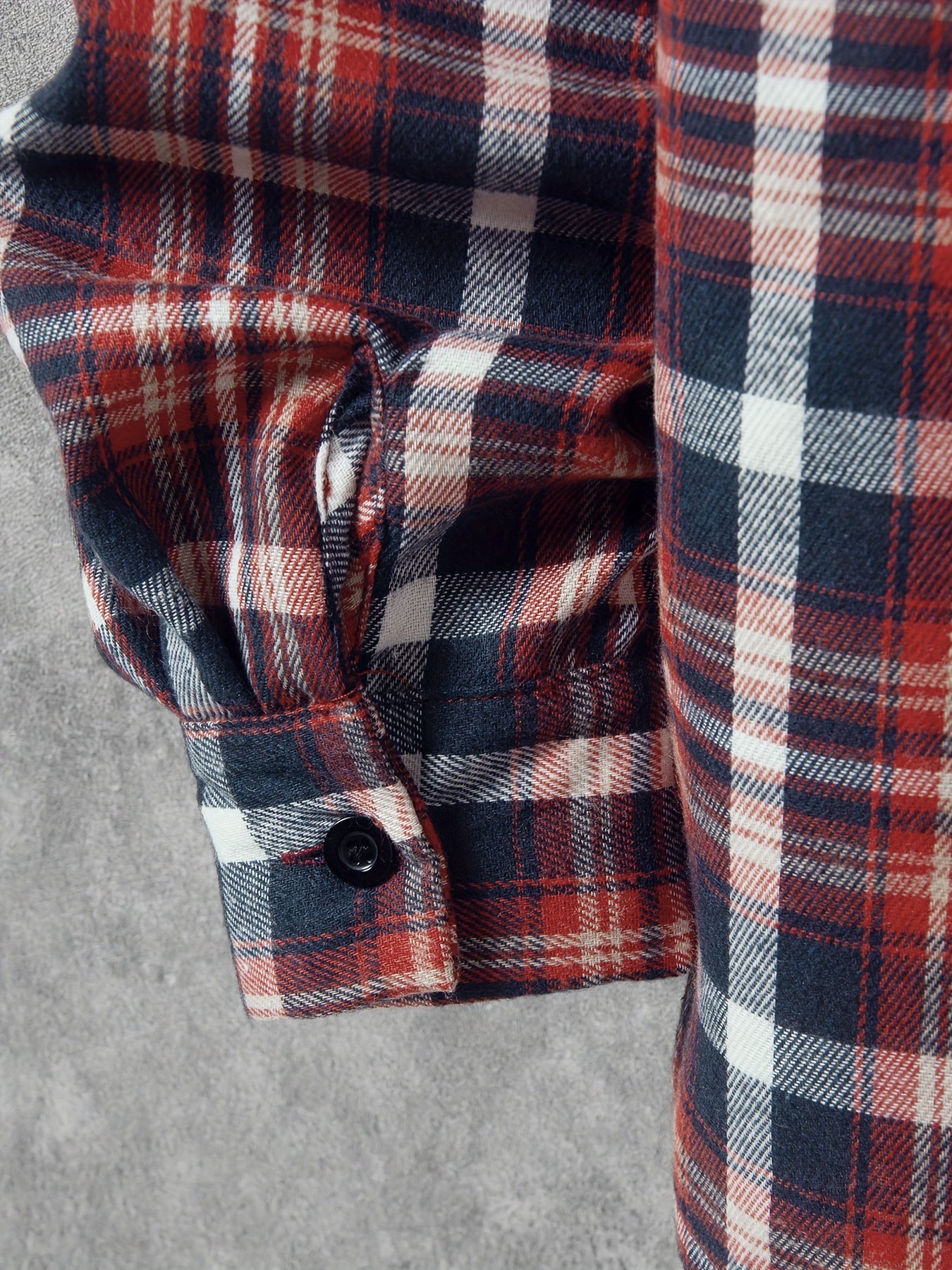 Men's Plaid Button Up Casual Long Sleeve Shirt