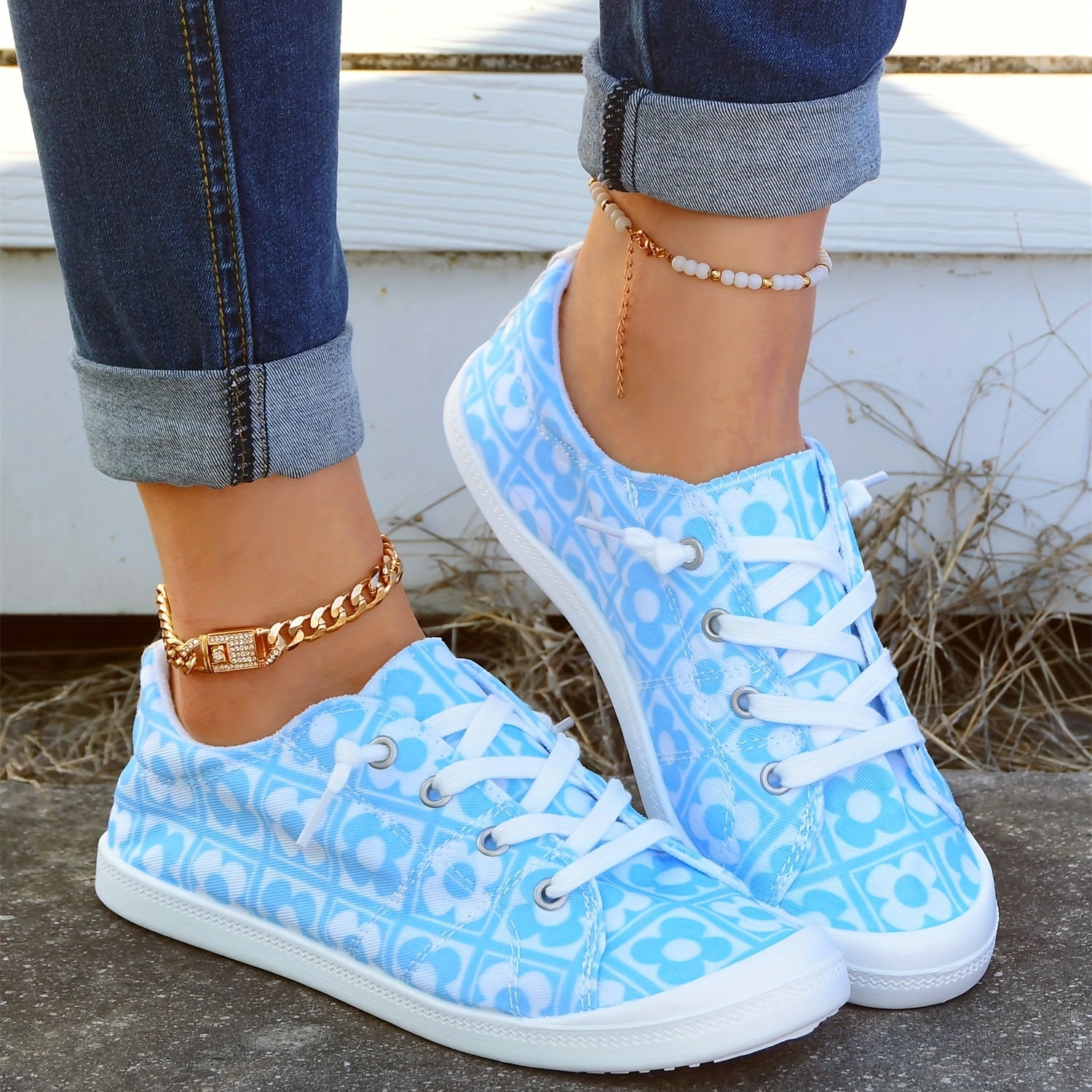 Floral Print Canvas Shoes Low Top Lace Up Casual Shoes