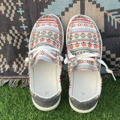 Ethnic Floral Pattern Flat Sports Outdoor Sneakers for Women