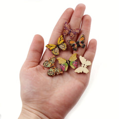 25-50pcs 2-Hole Colorful Butterfly Wooden Buttons for Sewing & Scrapbooking
