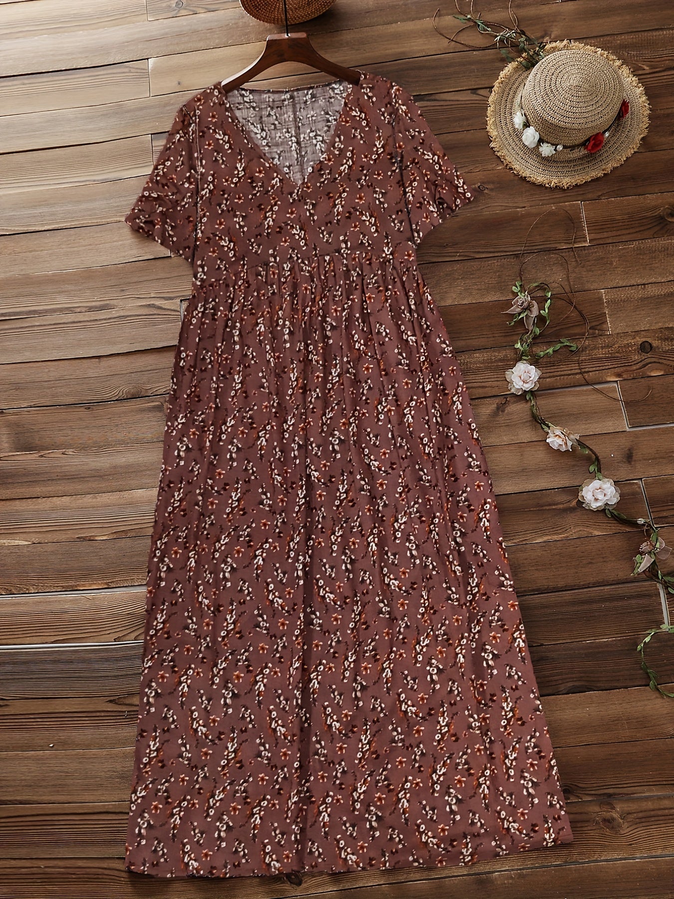 Ditsy Print Short Sleeve V Neck Maxi Dress