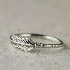Vintage Feather Ring for Men and Women
