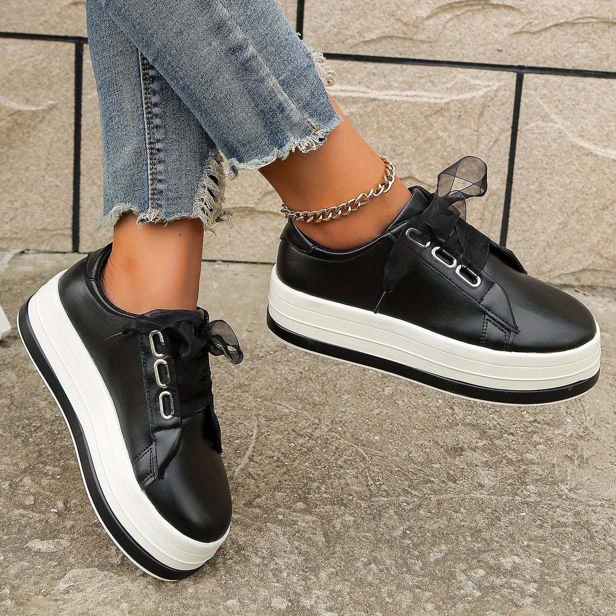Womens Platform Sneakers Outdoor Shoes Lightweight & Comfortable Low Top Shoes