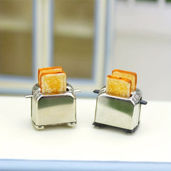 1:12 Mini Metal Toaster Dollhouse Accessory with 2 Resin Toasts