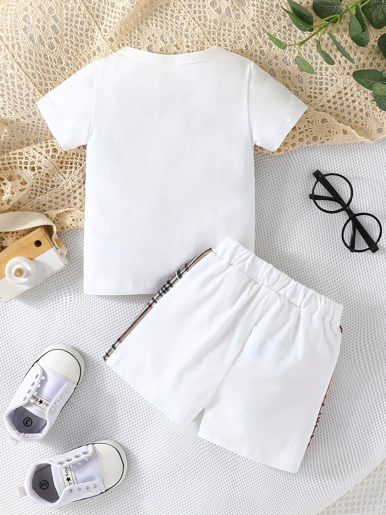 2pcs Baby Boys Plaid T shirt & Shorts Set