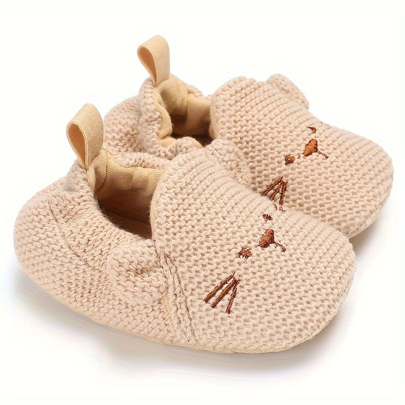 Cartoon Slip On Baby Girls House Shoes Lightweight Non Slip Walking Shoes