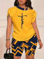 Letter Print Tee & Full Printed Shorts Set Women's Outfit