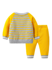 2pcs Baby Boys Bear Embroidery Sweater & Knit Pants Set Clothes