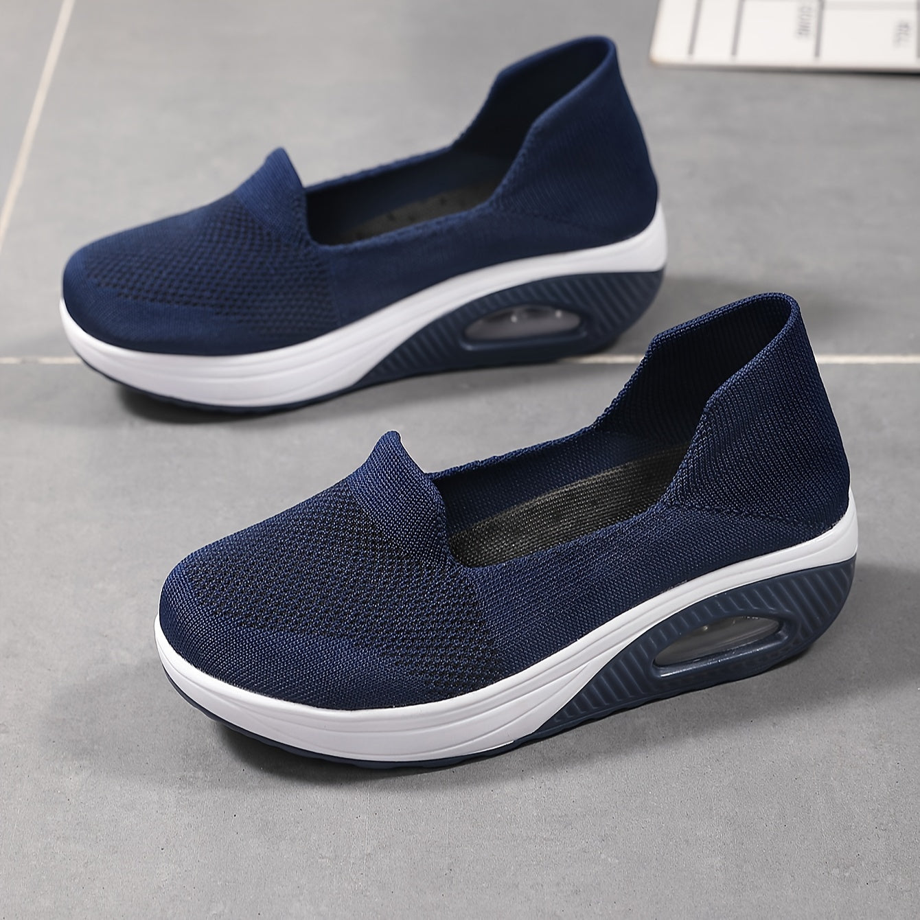 Women's Air Cushion Mesh Sneakers Slip-On Walking Shoes
