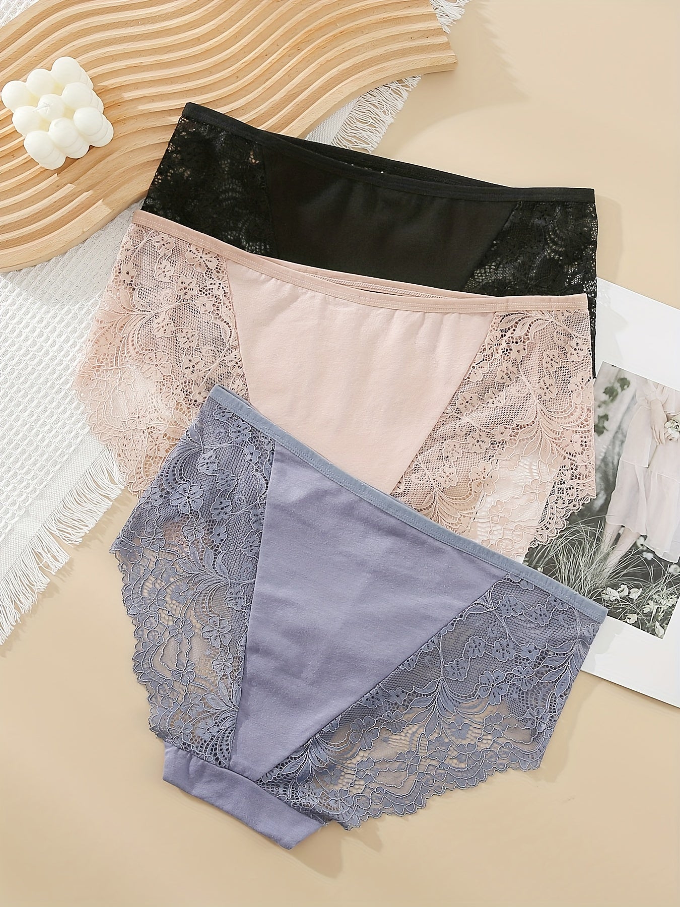 3pcs Lace Panel Bikini & High Waist Panties Set