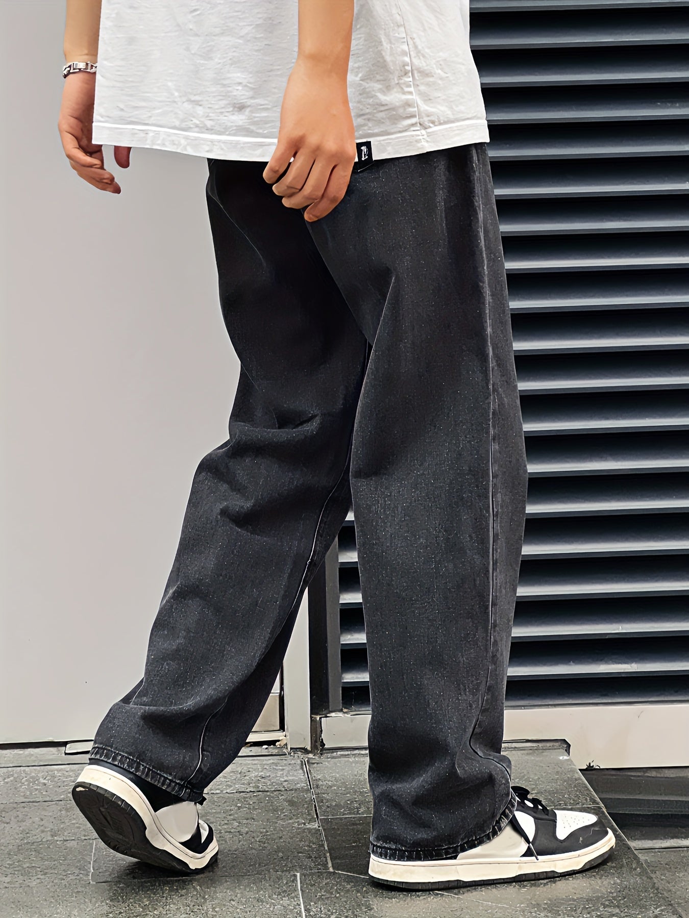 Men's Loose Fit Distressed Jeans Wide Leg Pants