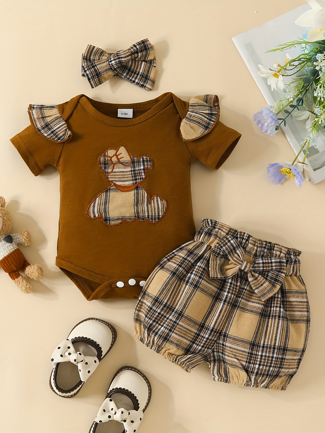 Baby Girls Plaid Bear T shirt & Bow Shorts Set