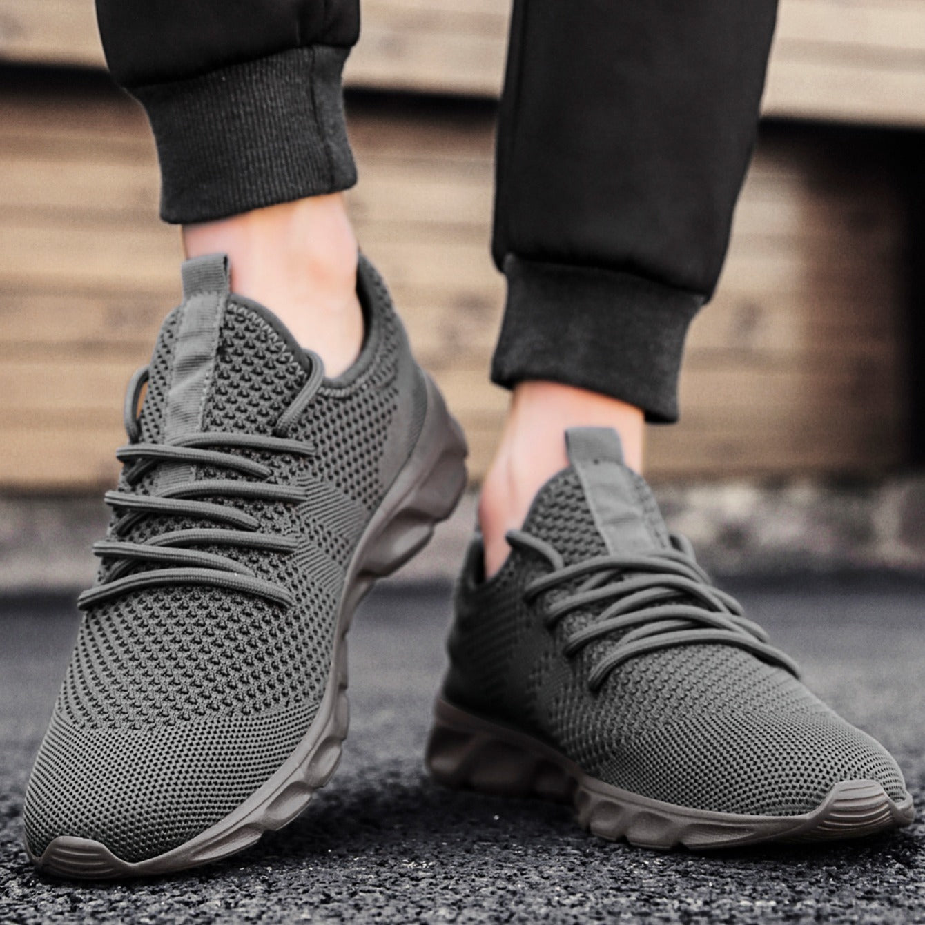 Men's Outdoor Lace Up Fabric Sneakers