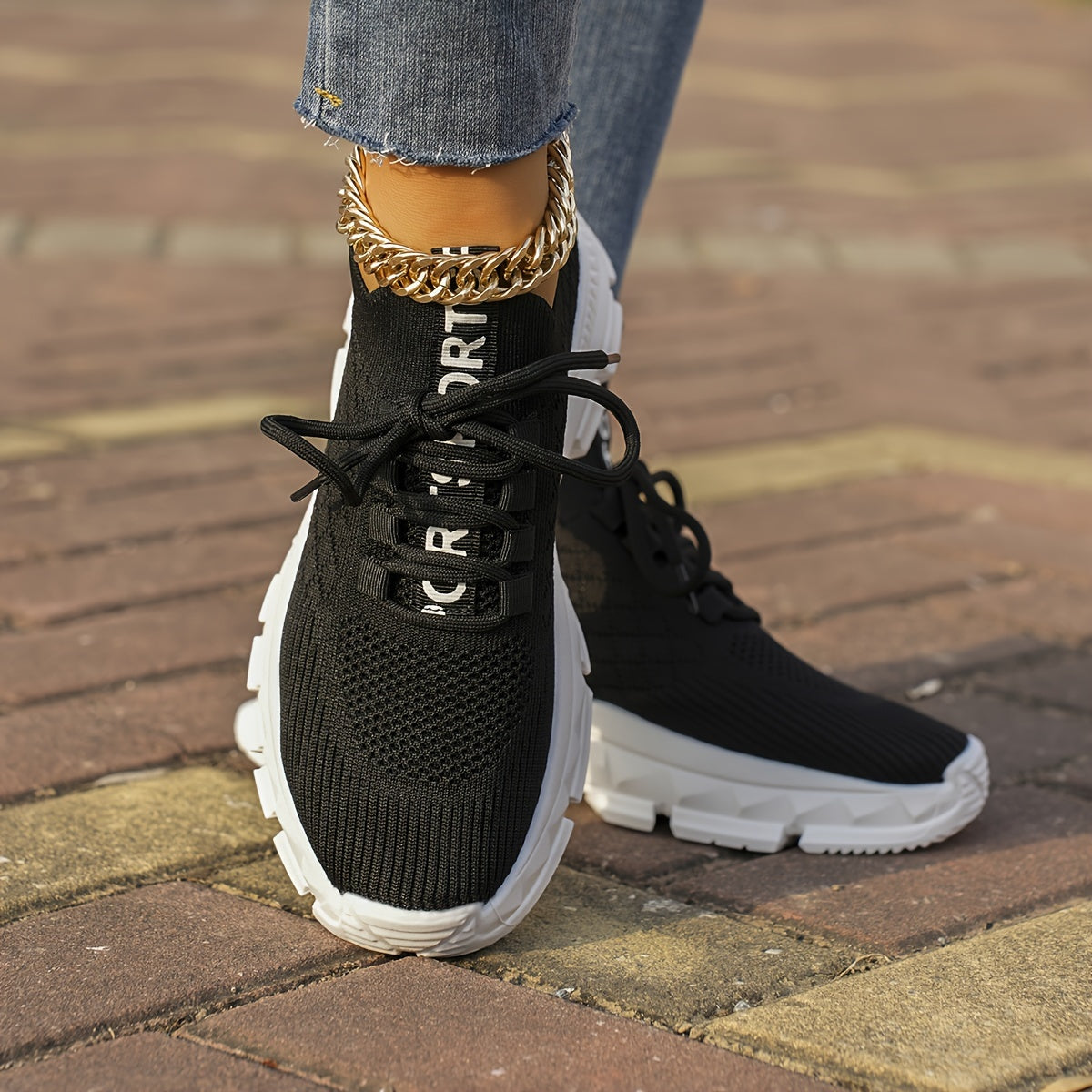 Women's Lace-up Running Shoes Letter Pattern