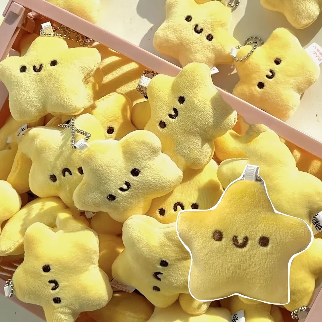 Sparkling Star Plush Key Chain - Ideal Gift for Backpack