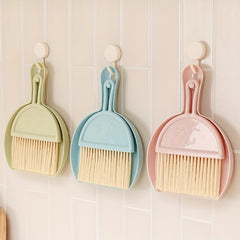 Mini Keyboard Cleaning Brush Plastic Desktop Mini Broom