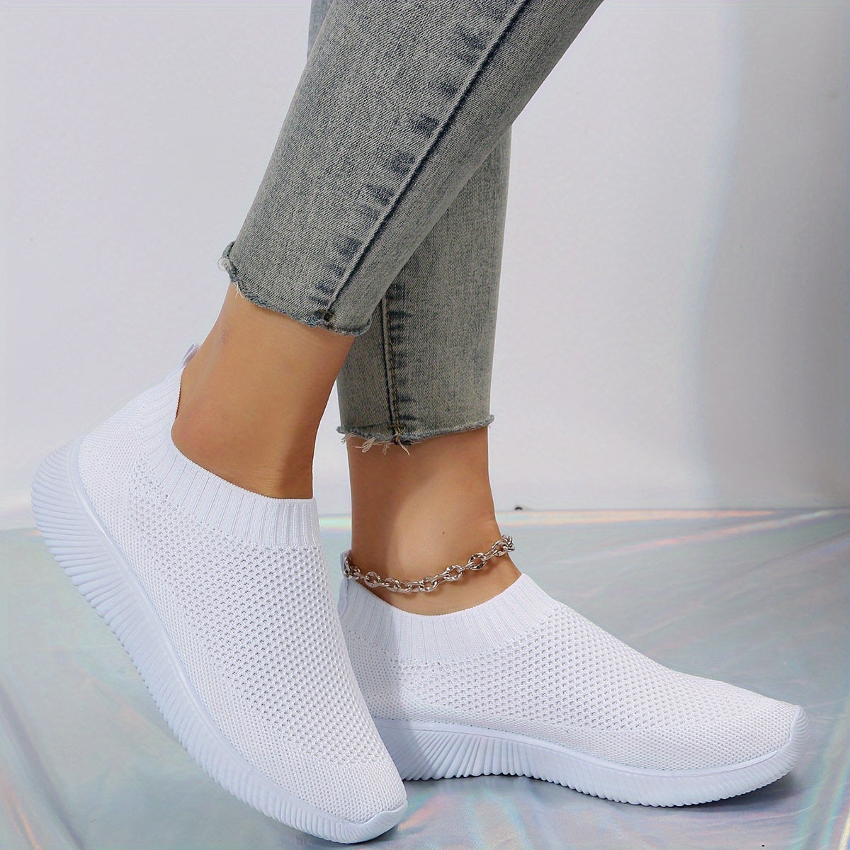 Women's Breathable Knitted Sneakers Lightweight Slip On Solid Walking Shoes