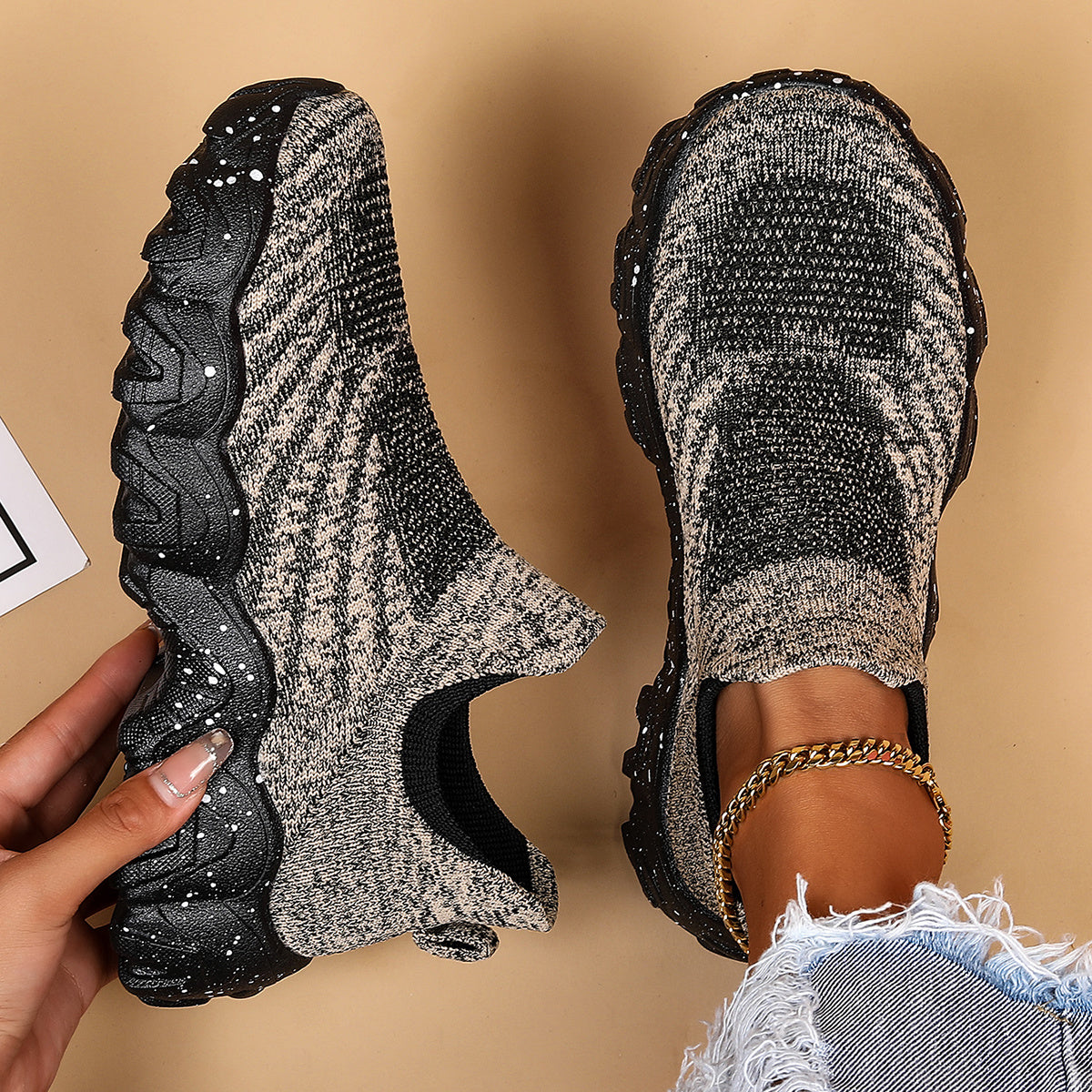 Breathable Flying Woven Slip On Casual Shoes