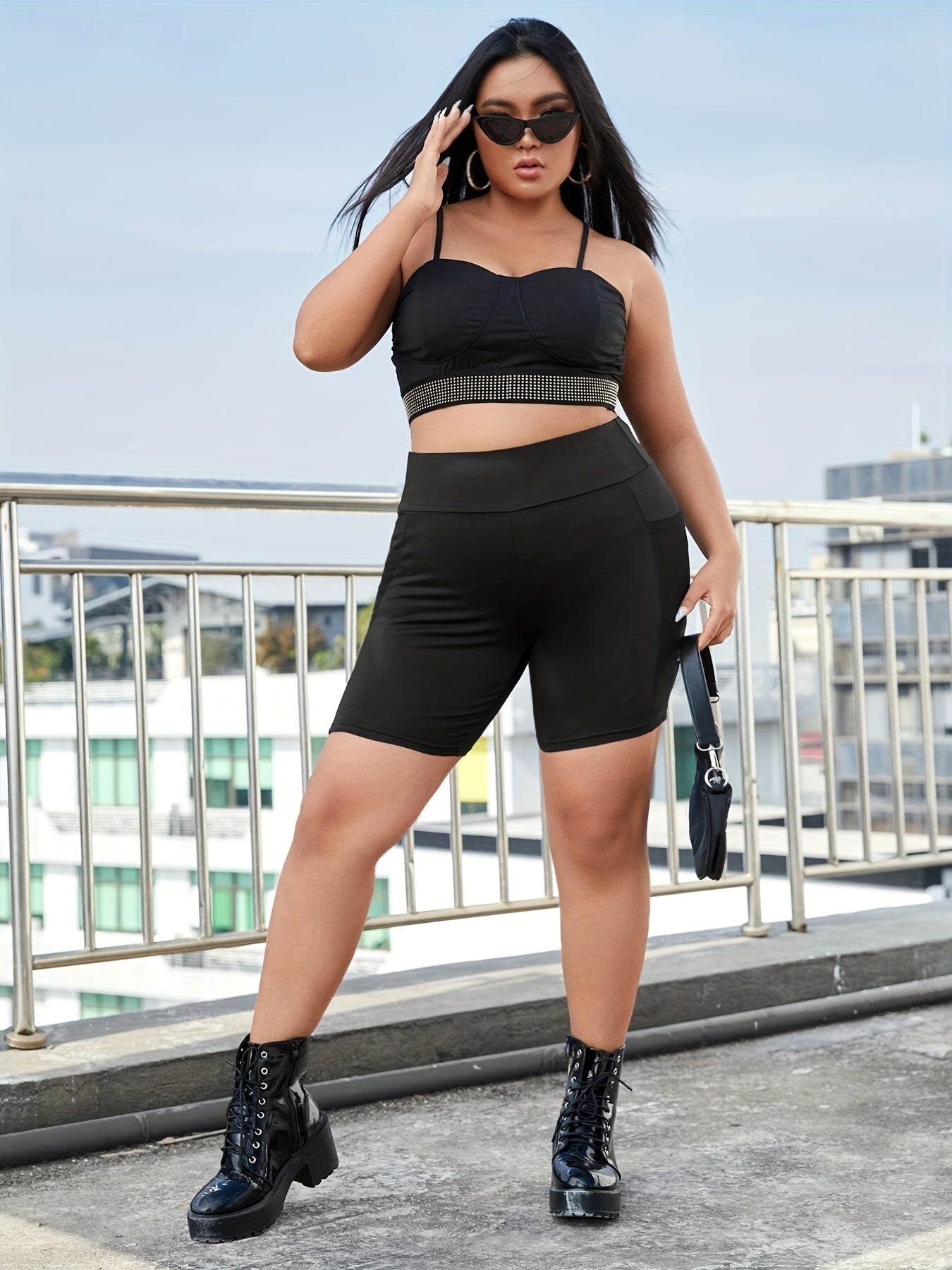Solid High Rise Skinny Biker Shorts With Pockets