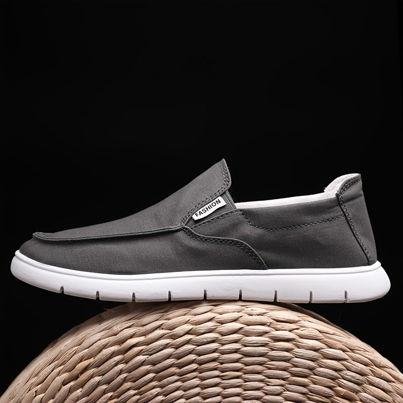 Men Slip on Sneakers Lightweight Comfy Non slip Casual Shoes