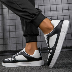 Solid Flat Sports Sneakers Slip-resistant Outdoor Skateboarding Shoes