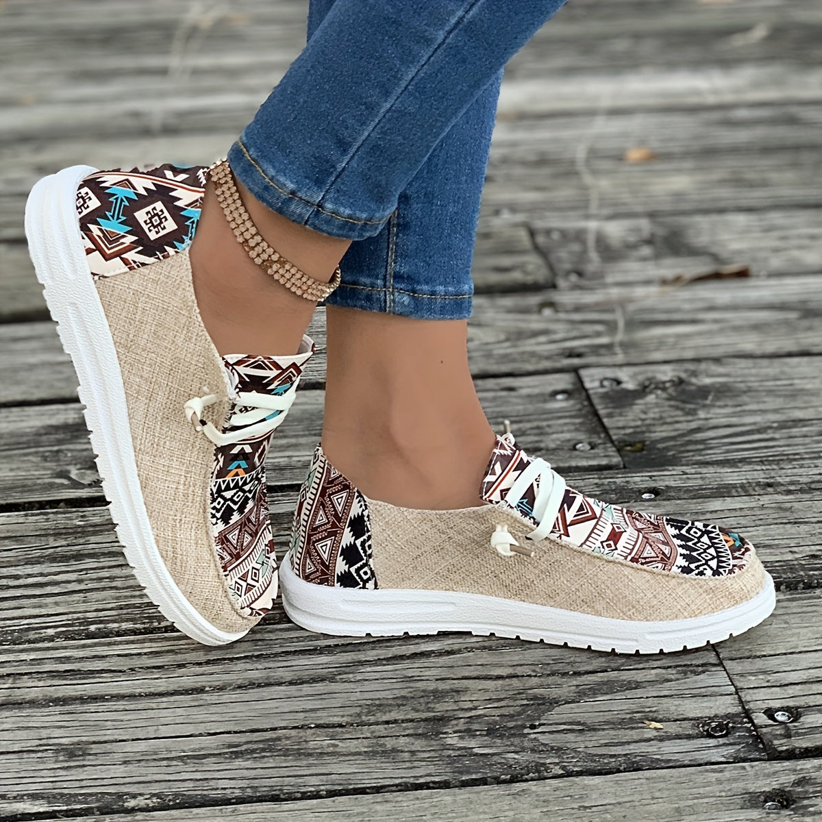 Women's Square Pattern Skateboard Shoes Lace-up Canvas