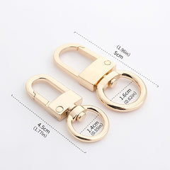 Portable Carabiner Keychain for Outdoor Activities