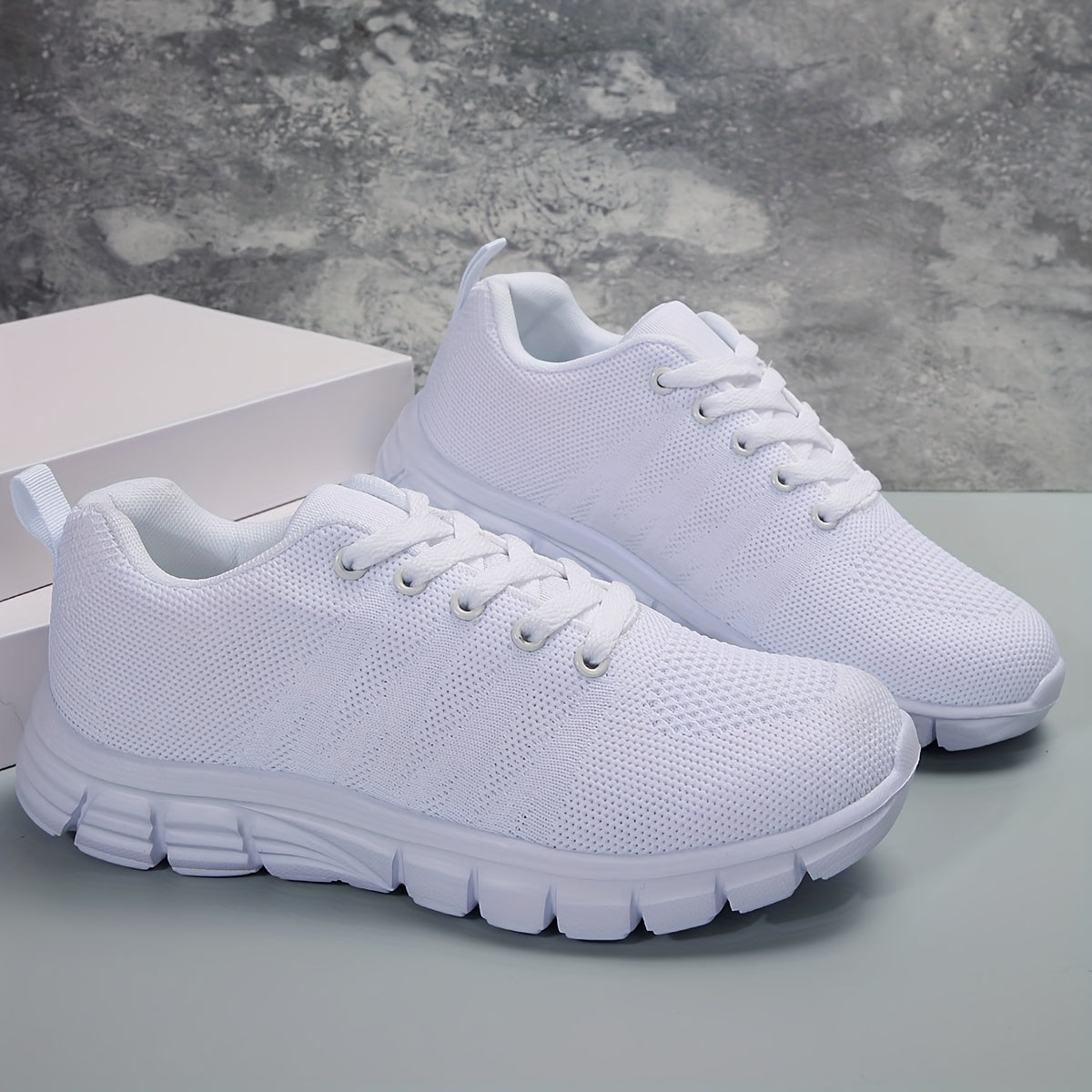 Women's Lightweight Mesh Sneakers Anti slip Soft Sole