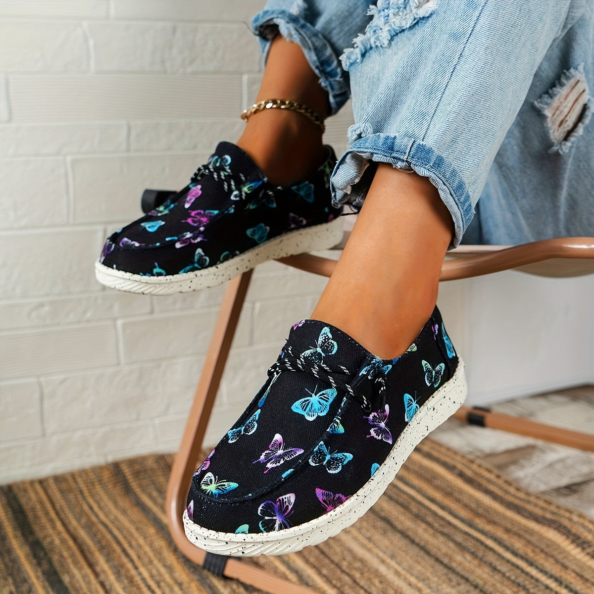 Women's Butterfly Print Canvas Shoes Casual Lace Up Outdoor Shoes