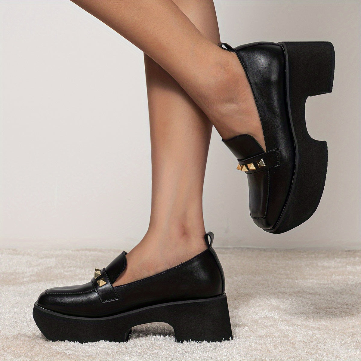 Women's Platform Chunky Loafers Rivet Decor Slip-On Shoes