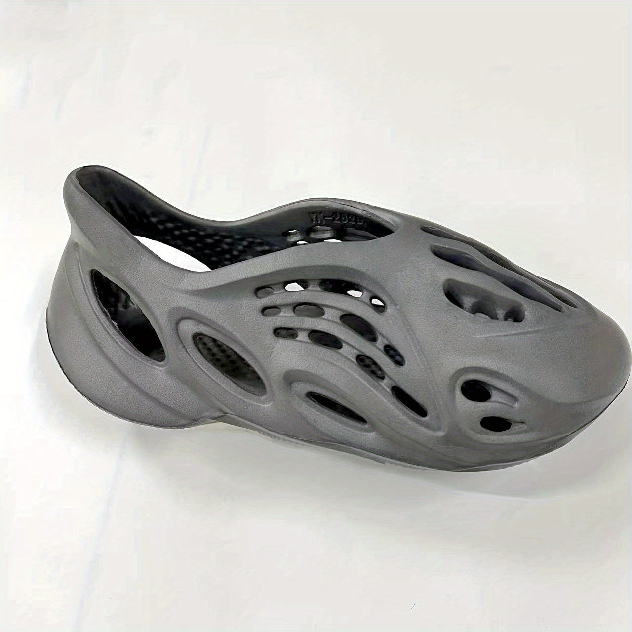 Men's Outdoor Hollow Out Slip On Foam Slides Anti-skid Beach Shoes