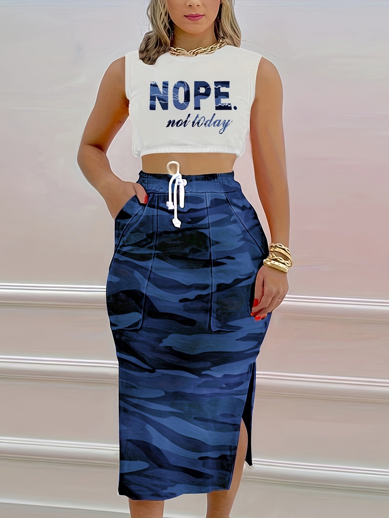 Casual Two piece Set Letter Print Top & Camo Split Skirt
