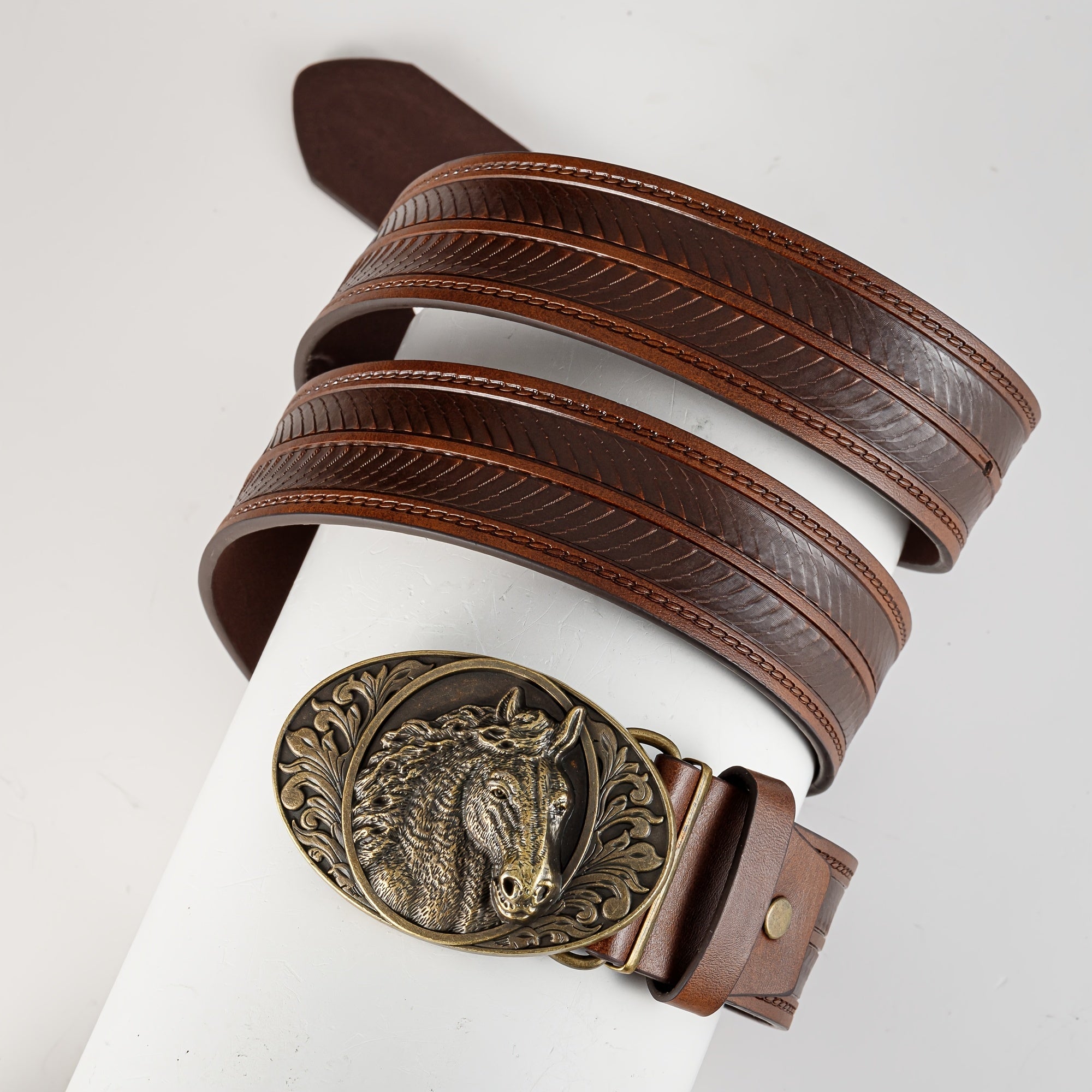 Retro Horse Pattern Buckle Belt For Men Denim Pants Jeans