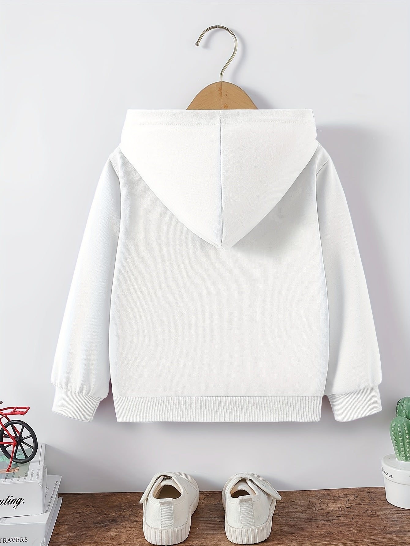 Kids Letter Print Graphic Hooded Sweatshirt
