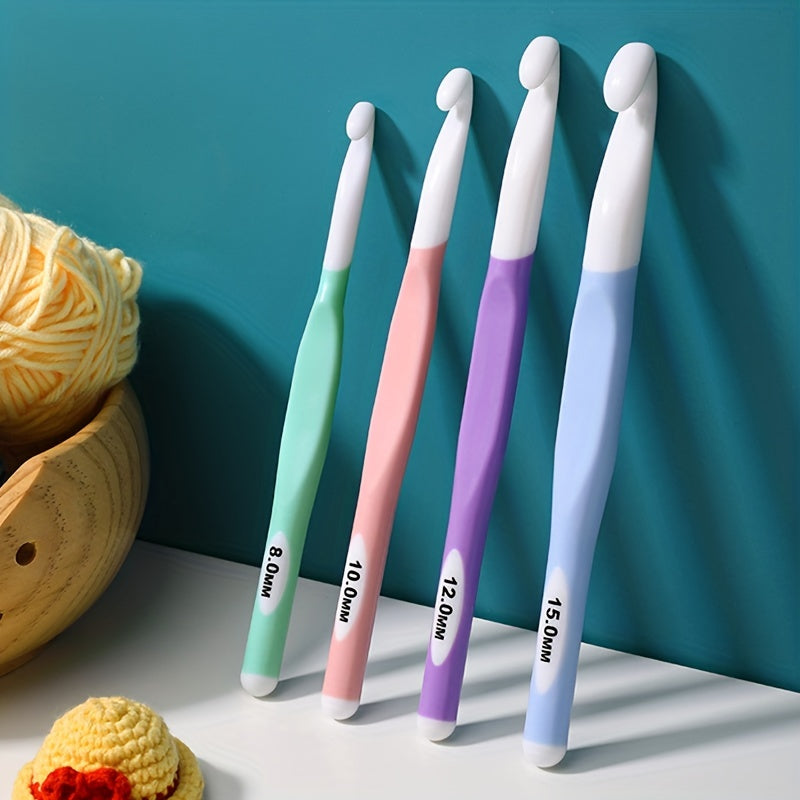 Soft Handle Plastic Crochet Hooks Set for Large Scarf Stitch Work