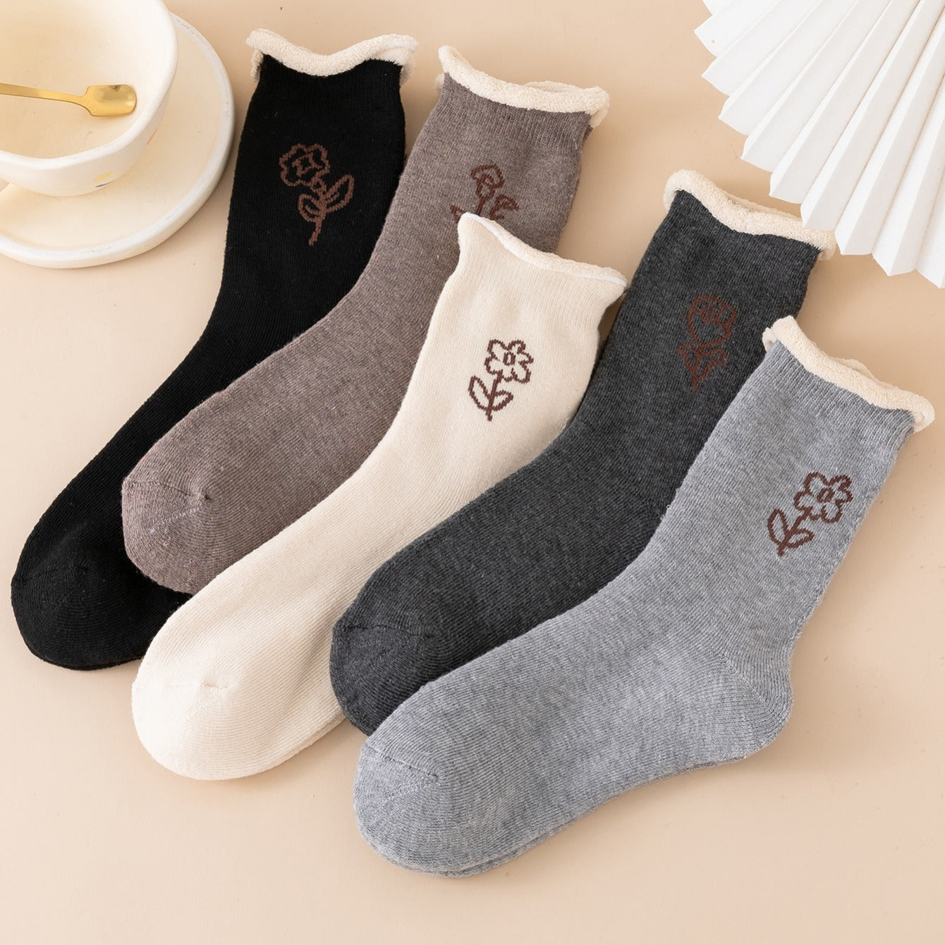 5 Pairs Women's Winter Floral Fuzzy Thermal Mid Tube Socks