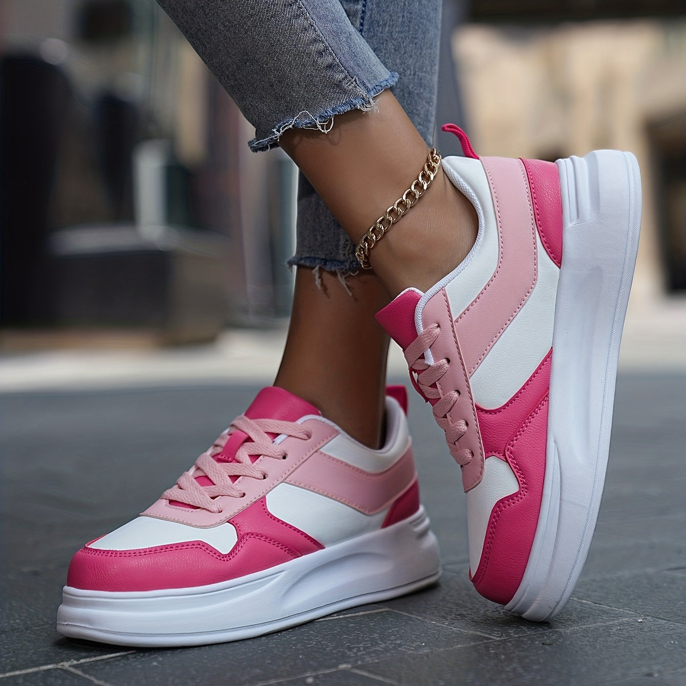 Women's Colorblock Casual Sneakers Low Round Toe Soft Shoes