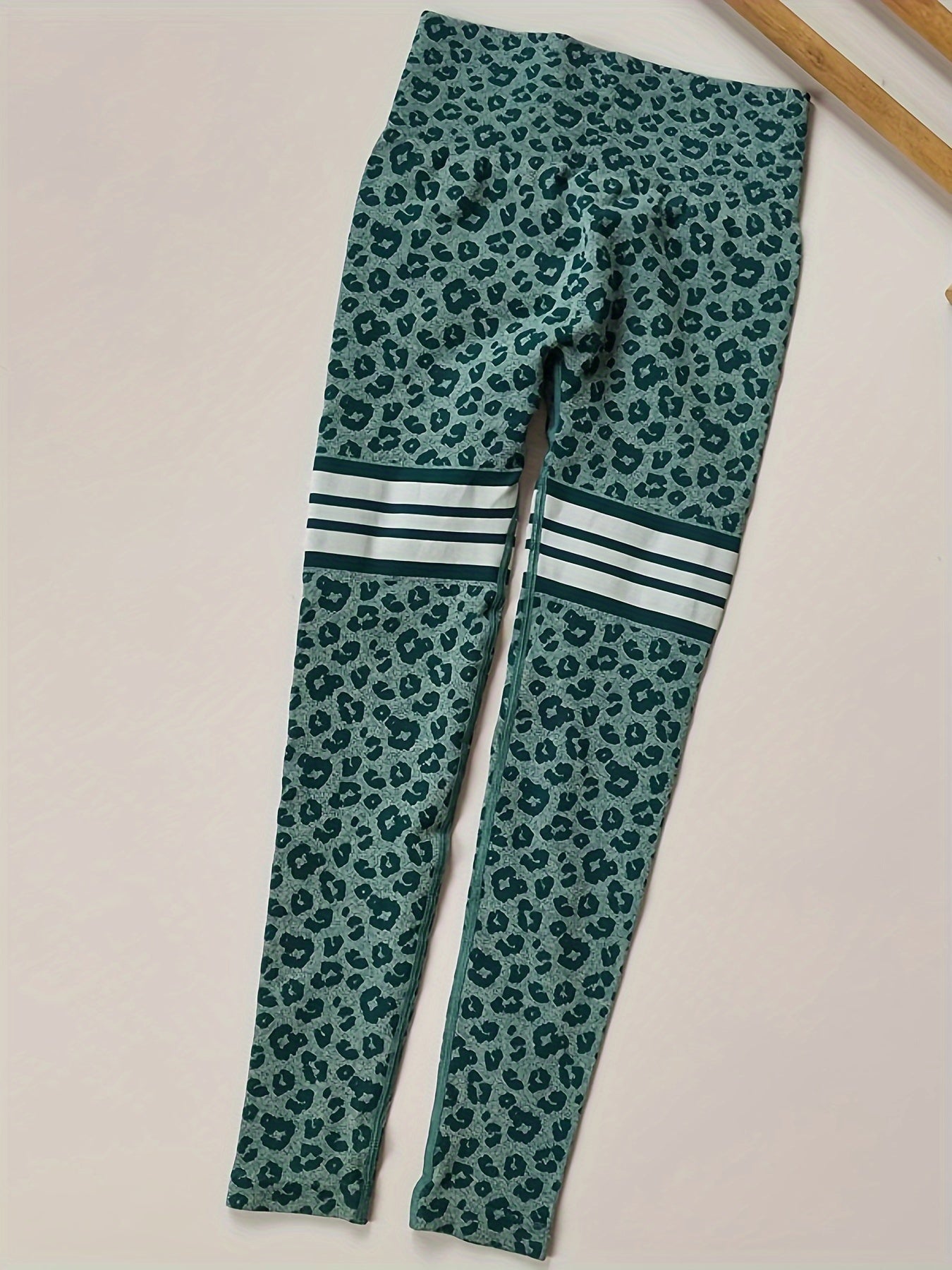 Leopard Print Striped Yoga Pants High Stretch Leggings