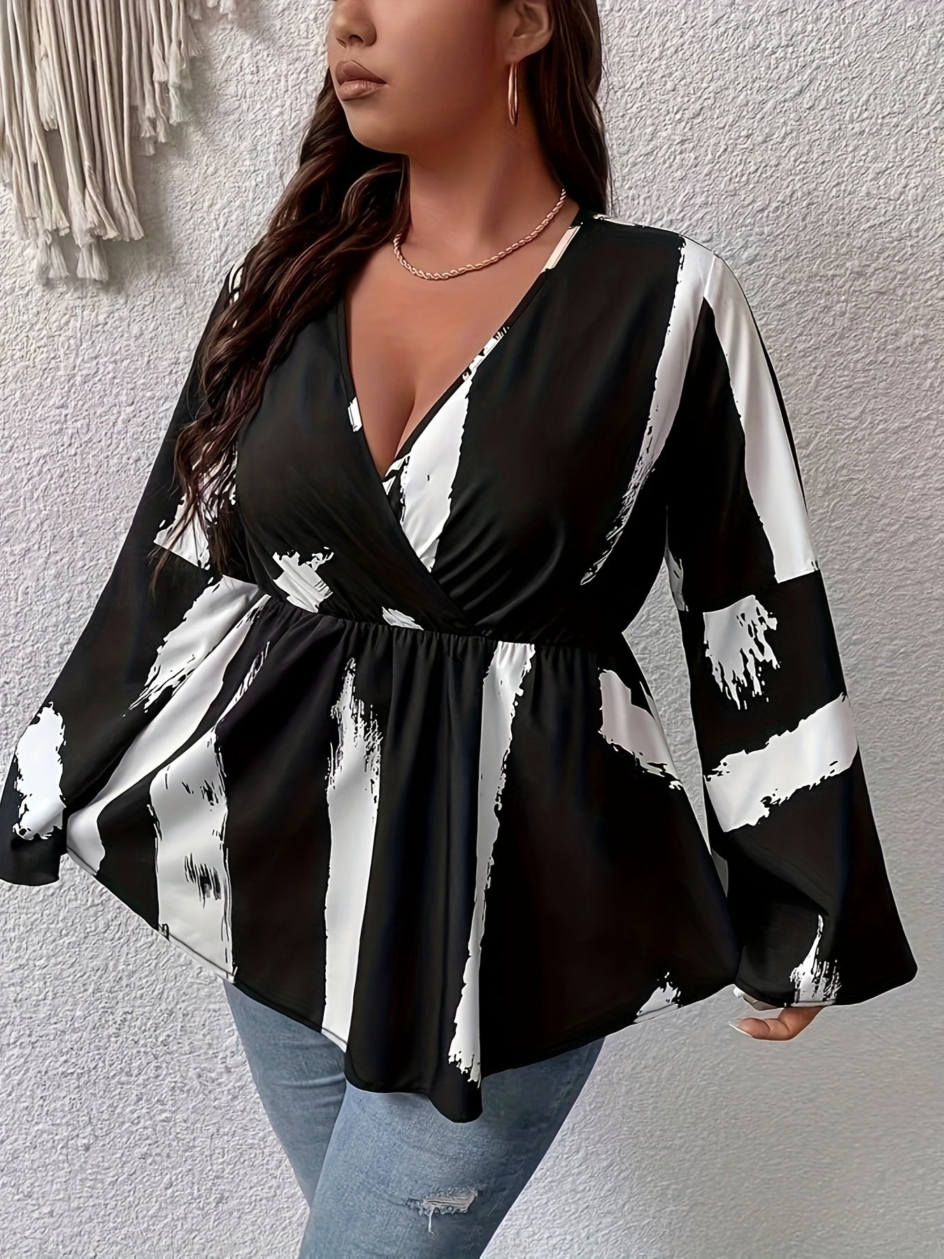 Brush Print Flared Sleeve V Neck Peplum Shirt Top