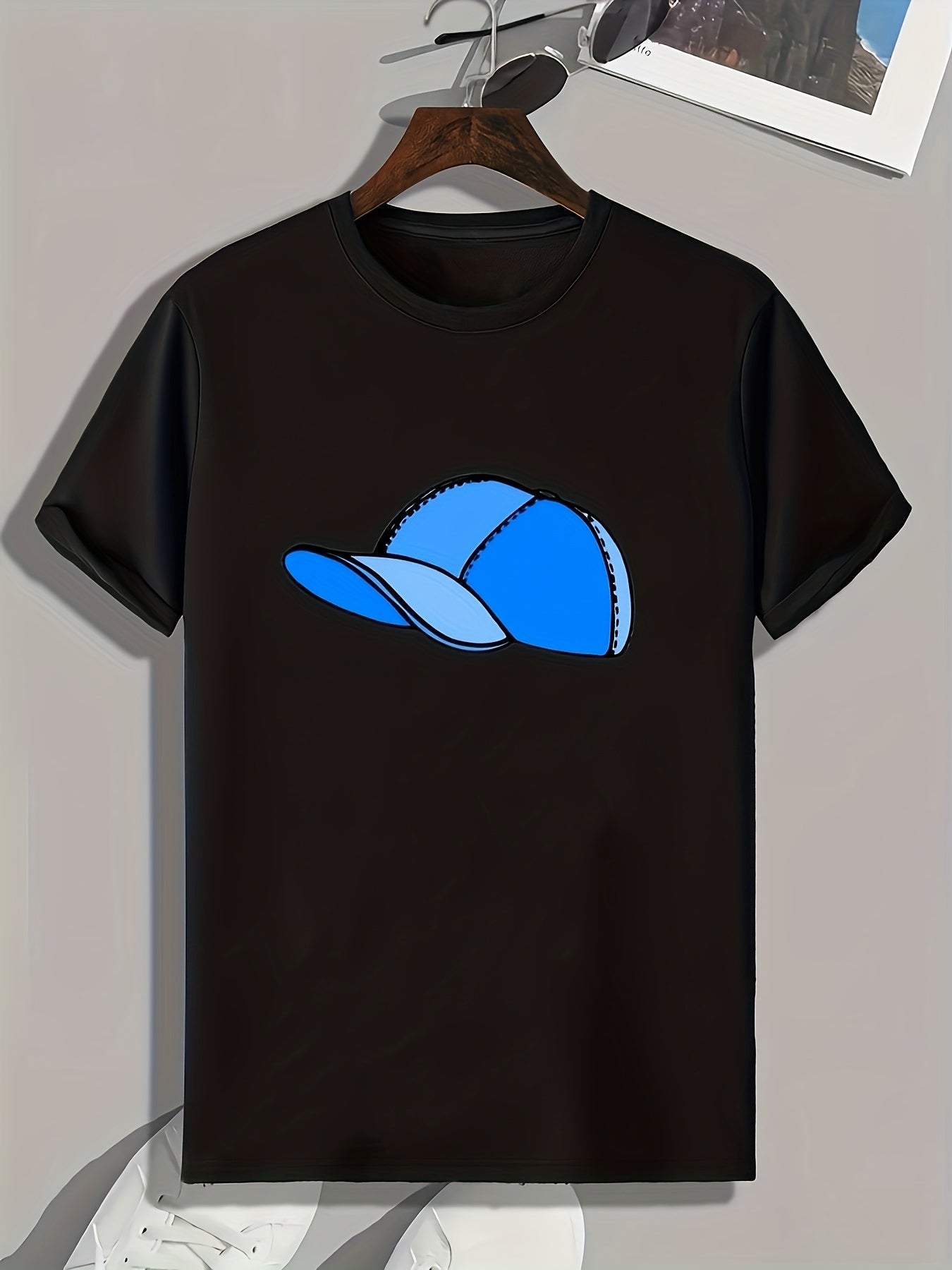 Hat Pattern Print Men's Sports T-shirt for Fitness Activities