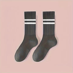 Professional Non slip Mid Tube Yoga Socks With Grips