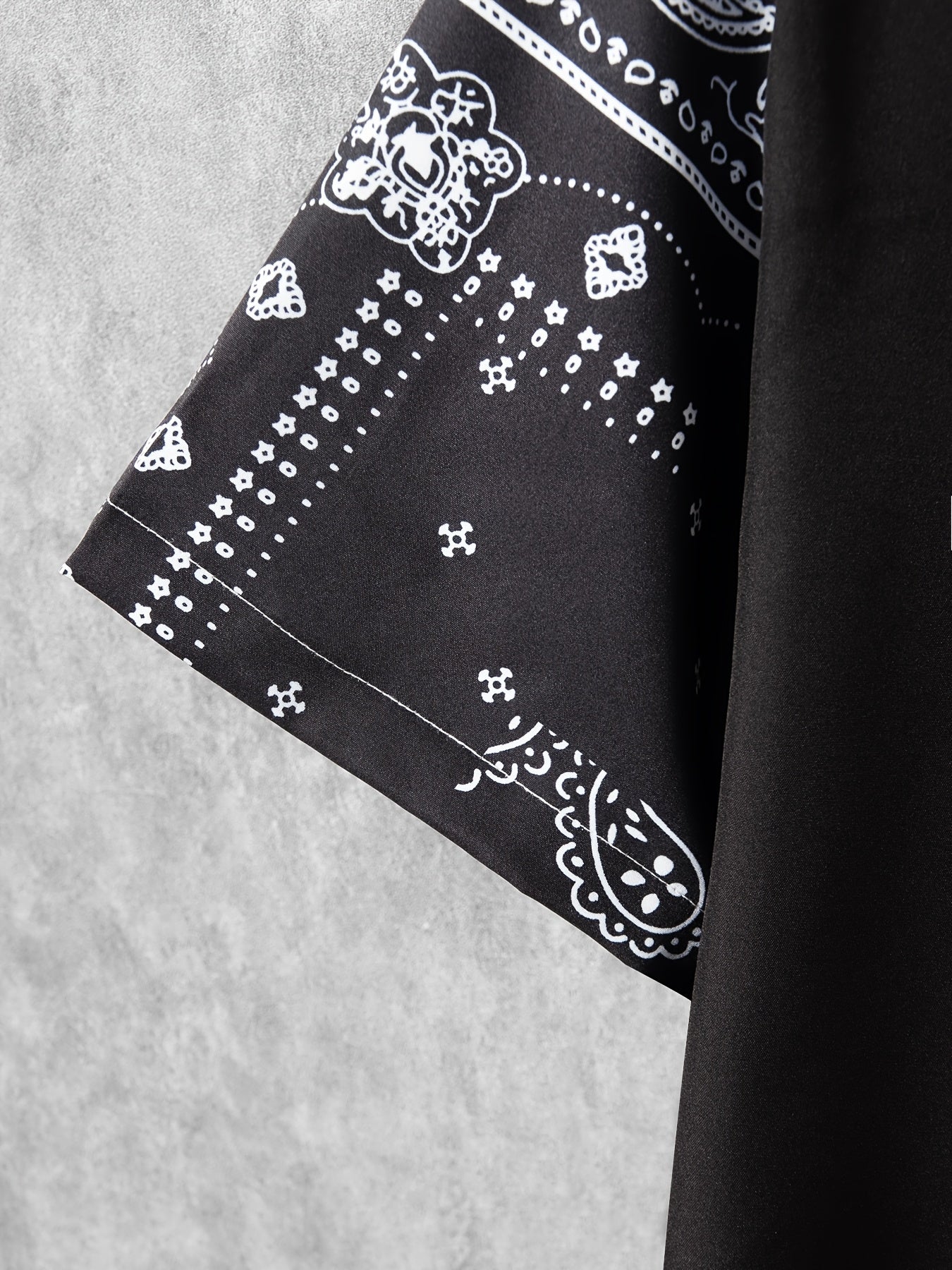 Men's Bandana Pattern Camp Collar Shirt