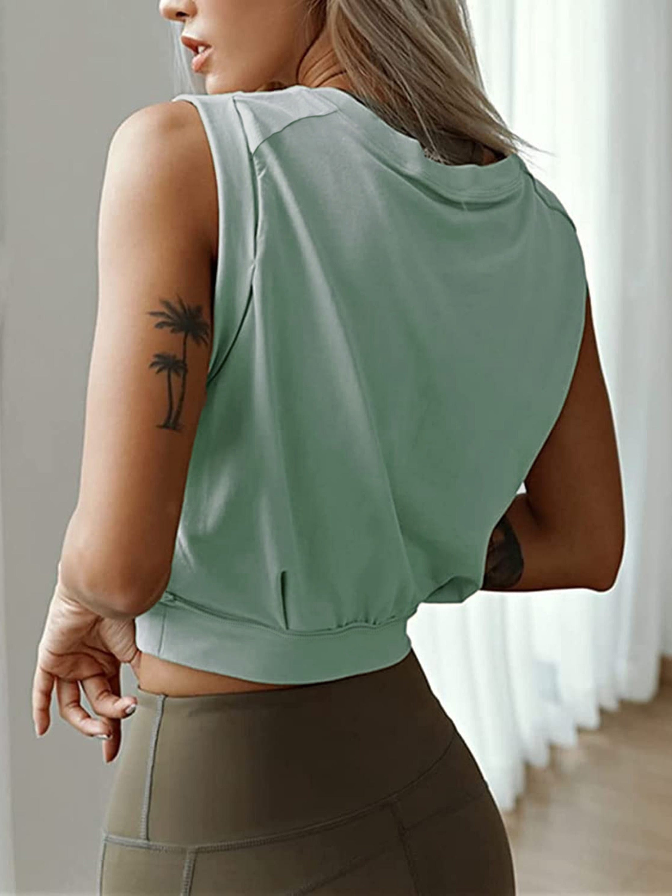 Women's Sleeveless Round Neck Fitness Running Tank Top